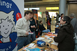Toni auf dem Reisesupermarkt