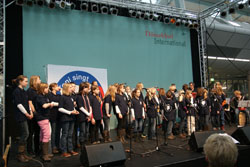 Toni auf dem Reisesupermarkt