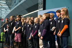 Toni auf dem Reisesupermarkt