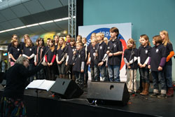 Toni auf dem Reisesupermarkt